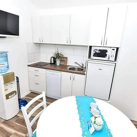Dili Apartment